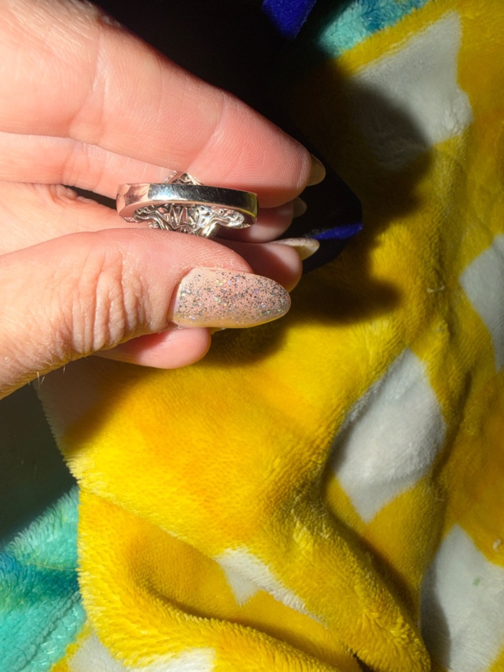 New Vanna K. Elegant JTV Simulated Diamond Silver Ring ( Size:7) - Picture 4 of 7